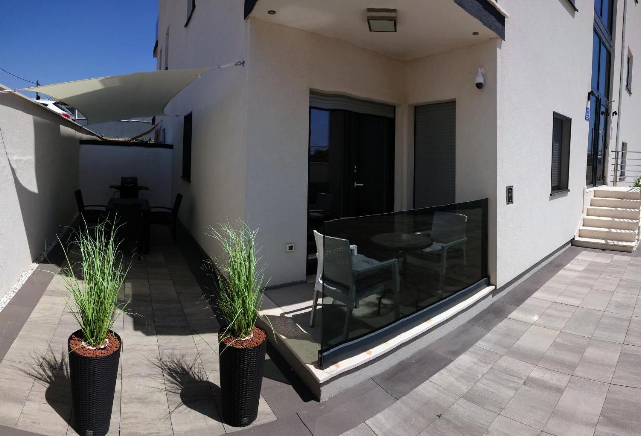 West Star Apartment Trogir Eksteriør billede