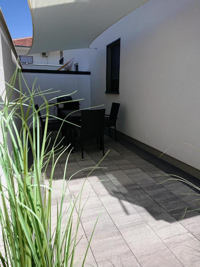 West Star Apartment Trogir Eksteriør billede